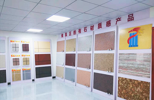 外墻保溫裝飾一體板在施工時應(yīng)注意哪些事項？